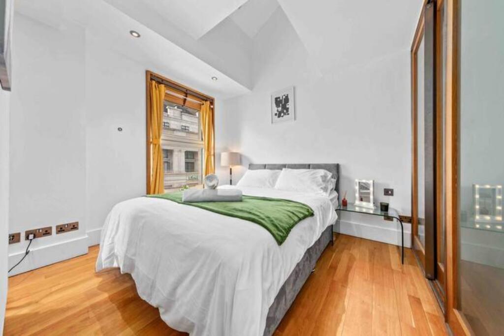 Luxe Living Near Piccadilly Hy11 Apartment Лондон Екстериор снимка